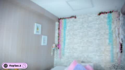 Ayla online show from 04.08.26