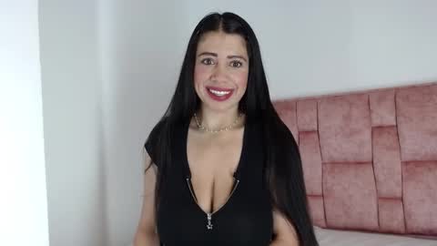 Snapshot of aylasophia_ chatting on 12.08.24 Ayla Sophia online show from 12.08.24