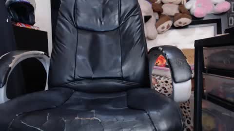 AyleenZJ online show from 09.16.25