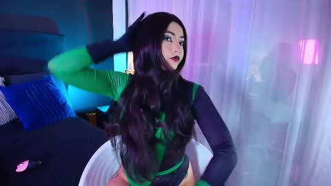 Snapshot of aylen_darkmoor chatting on 05.25.26 Aylen online show from 05.25.26