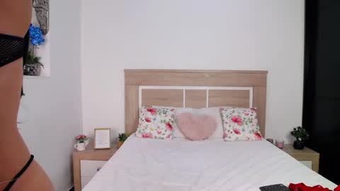 Aylin Ross online show from 09.18.25