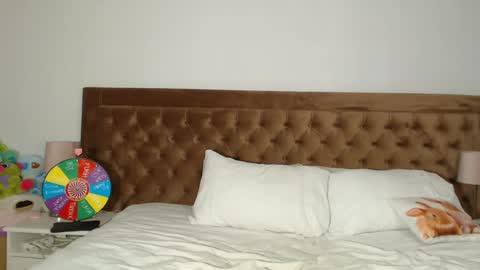 Aylin online show from 01.07.25