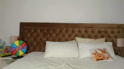 Aylin online show from 01.13.25