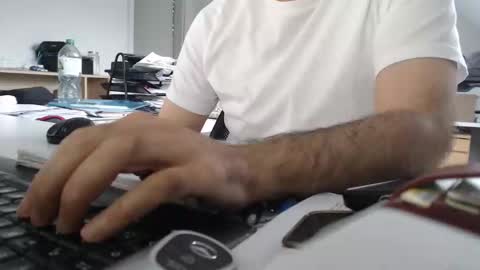 Snapshot of aylinniyerim chatting on 02.24.25 aylinniyerim online show from 02.24.25