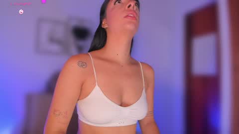 Snapshot of aylinz chatting on 07.19.26 Alish online show from 07.19.26