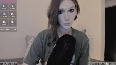 AYNEK        fansly  online show from 10.27.25