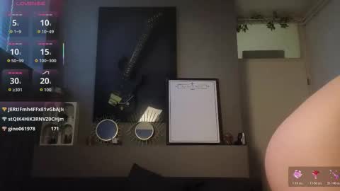 Ayreen Moore online show from 03.03.26