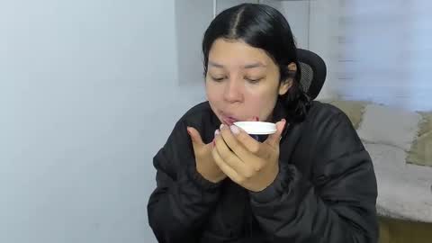 aysha_winxx online show from 10.23.25