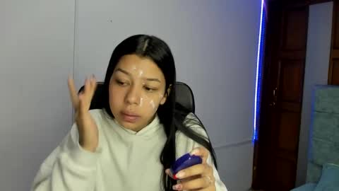 aysha_winxx online show from 11.22.25