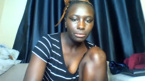 Snapshot of azaelia_iris chatting on 07.02.26 azaelia_iris online show from 07.02.26