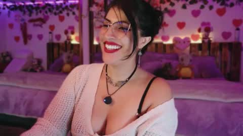 Snapshot of azaharnoor chatting on 06.04.26 Azahar online show from 06.04.26