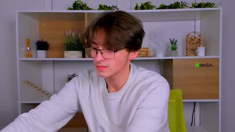 azen_rush online show from 12.17.25