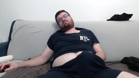 Azer online show from 11.08.25