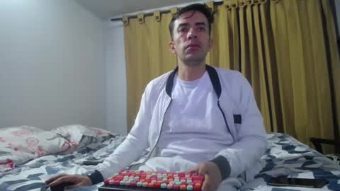 AZIEL online show from 02.11.25