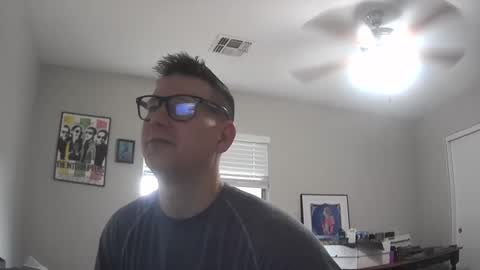 Snapshot of azsurfer39 chatting on 09.18.25 azsurfer39 online show from 09.18.25