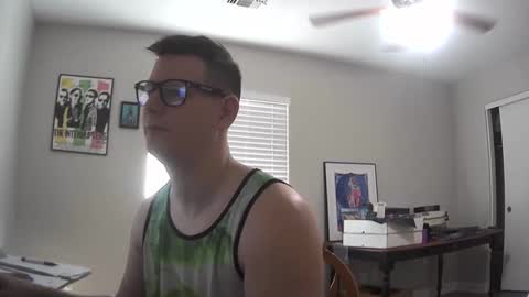 Snapshot of azsurfer39 chatting on 09.23.25 azsurfer39 online show from 09.23.25