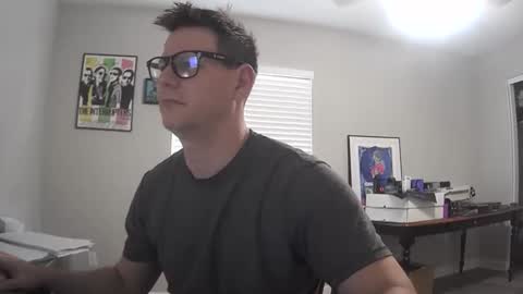 Snapshot of azsurfer39 chatting on 10.16.25 azsurfer39 online show from 10.16.25