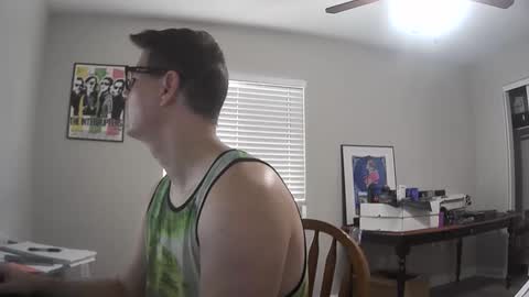 Snapshot of azsurfer39 chatting on 10.22.25 azsurfer39 online show from 10.22.25