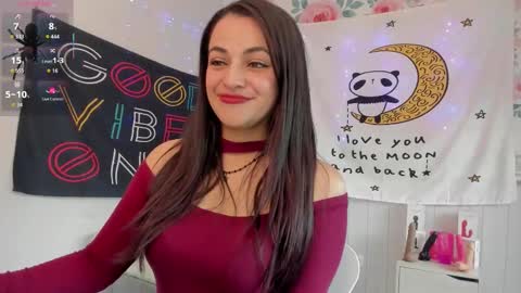 Azucena R online show from 10.29.25