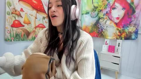 Azucena R online show from 11.14.25