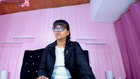 Snapshot of azul_moonn chatting on 10.06.25 azul_moonn online show from 10.06.25