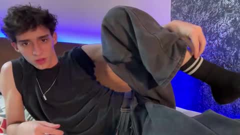 nice boy online show from 10.26.25