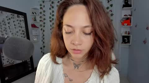 azumi saan online show from 01.06.26