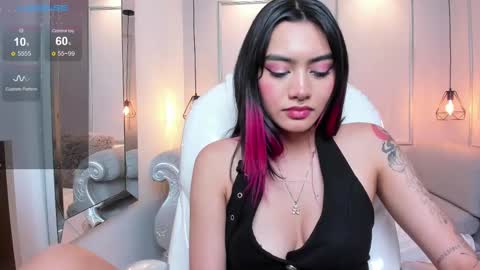 Azura online show from 02.25.25