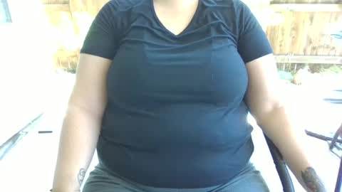 Snapshot of azuregoddess chatting on 05.23.26 azuregoddess online show from 05.23.26
