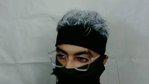 Snapshot of azurephantom chatting on 06.19.26 azurephantom online show from 06.19.26