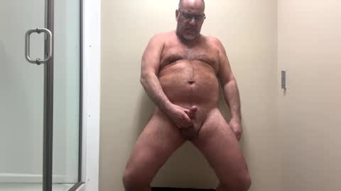 Snapshot of b0012 chatting on 03.11.25 B00123 online show from 03.11.25