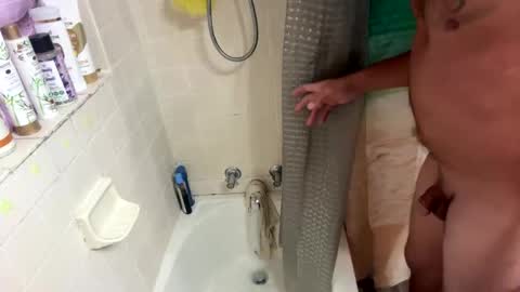 Snapshot of b00tyh0l3l0vin69 chatting on 12.02.25 Htwnswangngape online show from 12.02.25