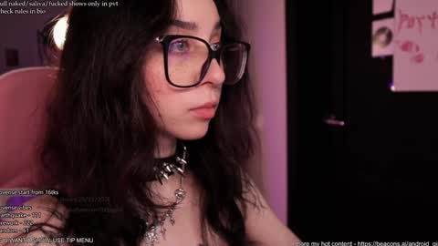 Snapshot of b0pppo chatting on 12.29.24 your fuckdoll sub girl MORE ME online show from 12.29.24