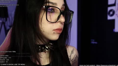 Snapshot of b0pppo chatting on 01.03.25 your fuckdoll sub girl MORE ME online show from 01.03.25
