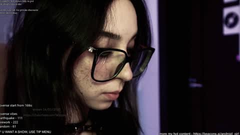 Snapshot of b0pppo chatting on 01.14.25 your fuckdoll sub girl MORE ME online show from 01.14.25