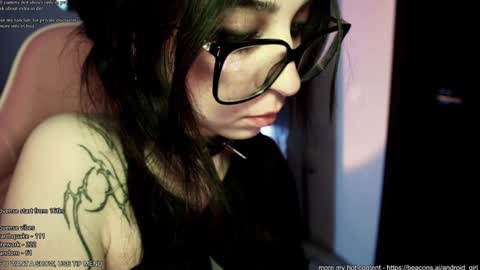 Snapshot of b0pppo chatting on 01.27.25 your fuckdoll sub girl MORE ME online show from 01.27.25