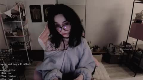 Snapshot of b0pppo chatting on 10.01.25 your fuckdoll sub girl MORE ME online show from 10.01.25