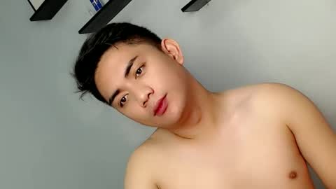 Snapshot of b0ricat_ chatting on 01.01.25 Boricat Ng Davao online show from 01.01.25