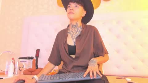 Anny online show from 01.12.26