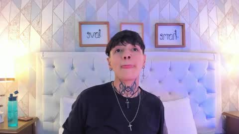 Anny online show from 04.12.26