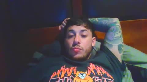 Snapshot of baadddboooy69 chatting on 09.17.25 baadddboooy69 online show from 09.17.25
