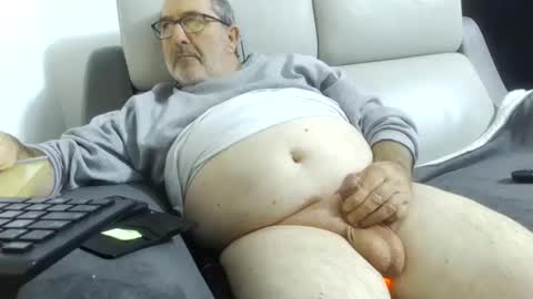 Snapshot of babacool96 chatting on 11.08.25 babacool 96 online show from 11.08.25