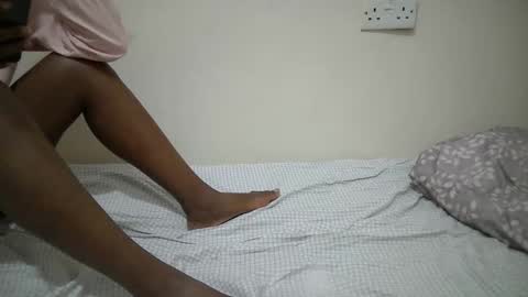 Shee online show from 12.02.25