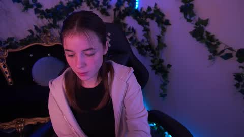 Babe online show from 10.31.25