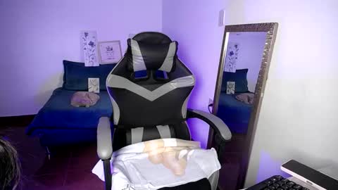 babenik_666 online show from 11.25.25