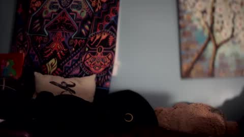 Snapshot of baby_buddha chatting on 11.01.25 baby buddha online show from 11.01.25