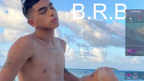   INDEPENDENT MODEL PLEASE HELP ME WITH A LIKE THANK YOU online show from 01.04.25