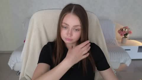 Snapshot of baby_emmaa chatting on 06.10.26 Baby emmaa online show from 06.10.26