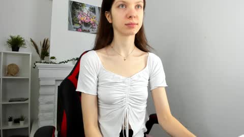 Evalena maybe just Eva online show from 12.06.24