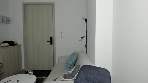 Call me baby  real name Eva   online show from 03.05.25